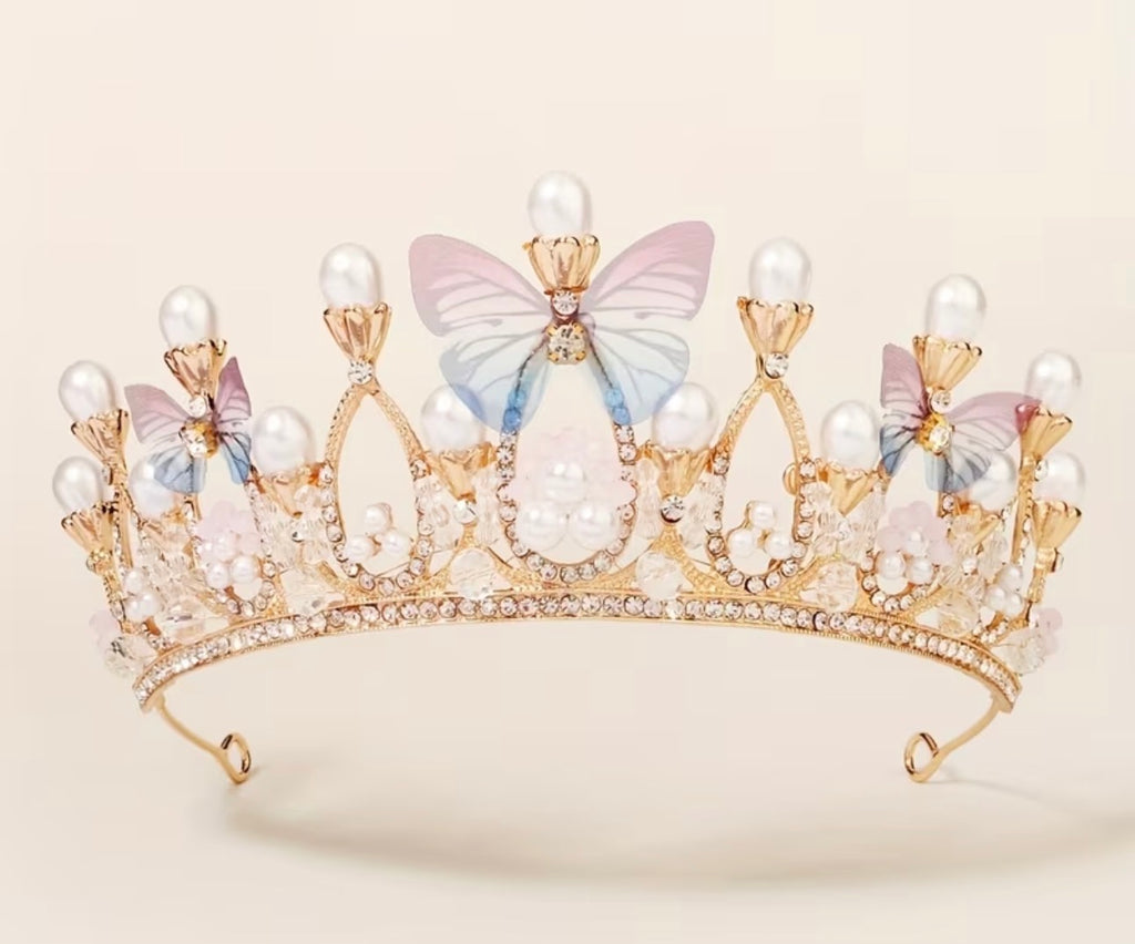 Pretty Princess in Gold