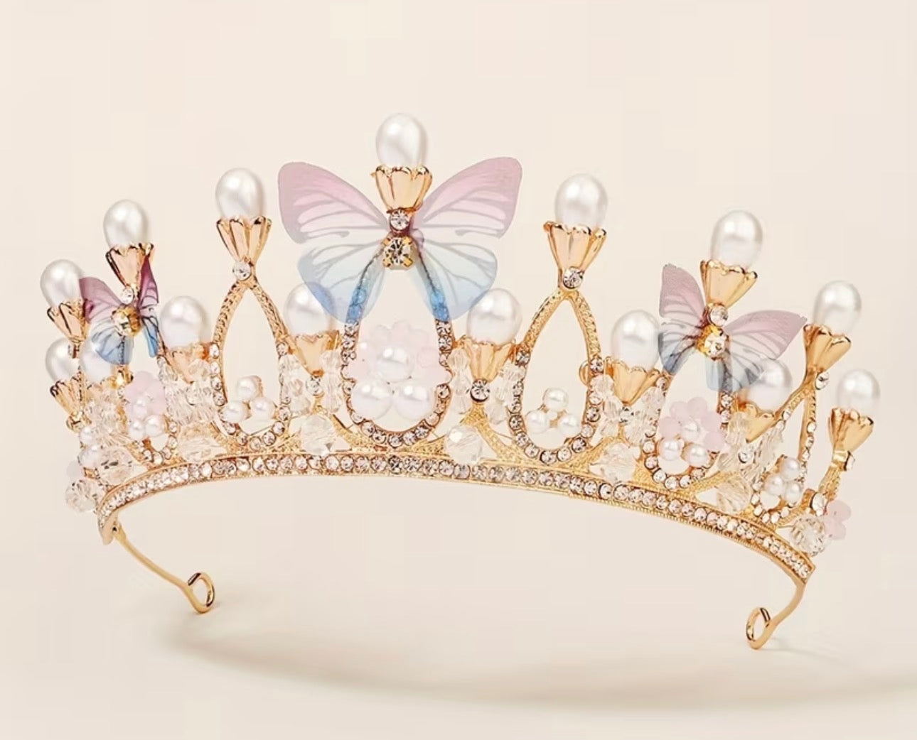 Pretty Princess in Gold
